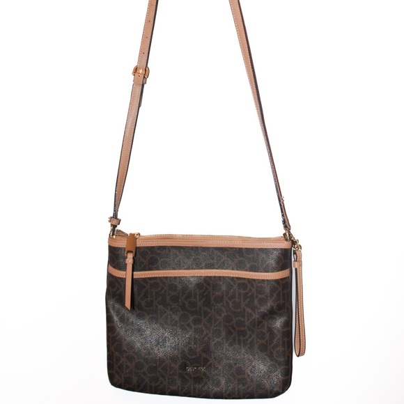 Calvin Klein Crossbody Bag - Picture 1 of 5